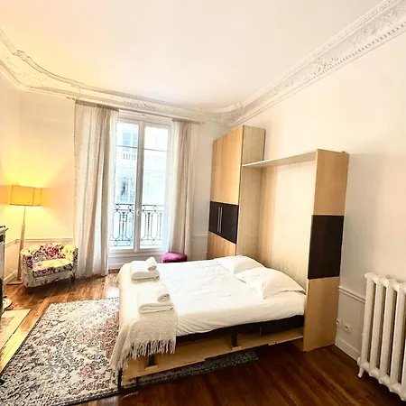Apartment Arc De Triomphe 5 Minutes Away By Walk *